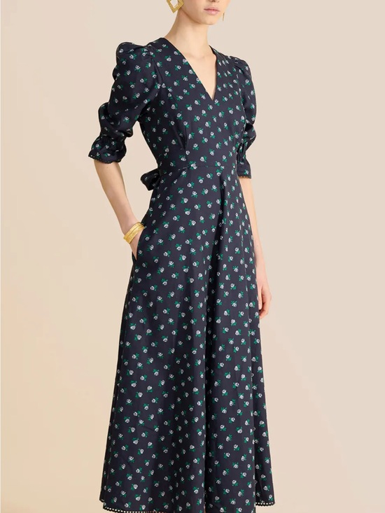 Beulah Dresses & Skirts - Beulah London - floral bud dress